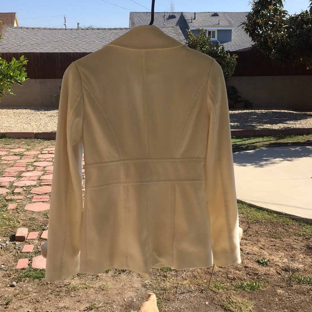 Winter White Coat - Picture 2 of 2